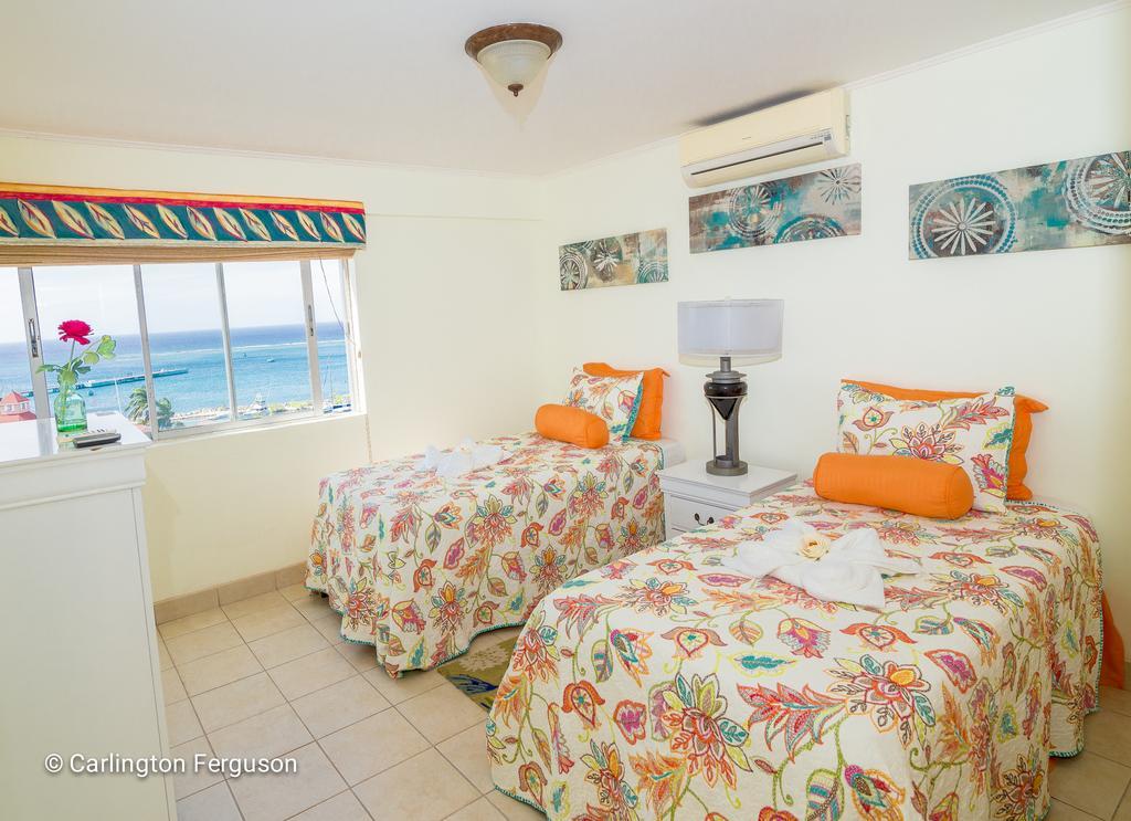 Turtle Towers Aparthotel Ocho Rios Room photo